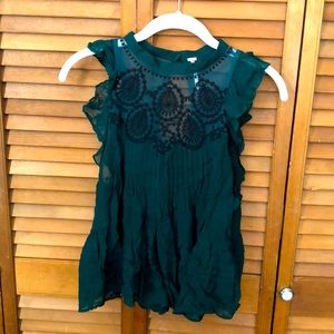 FREE PEOPLE LACE TOP ✨